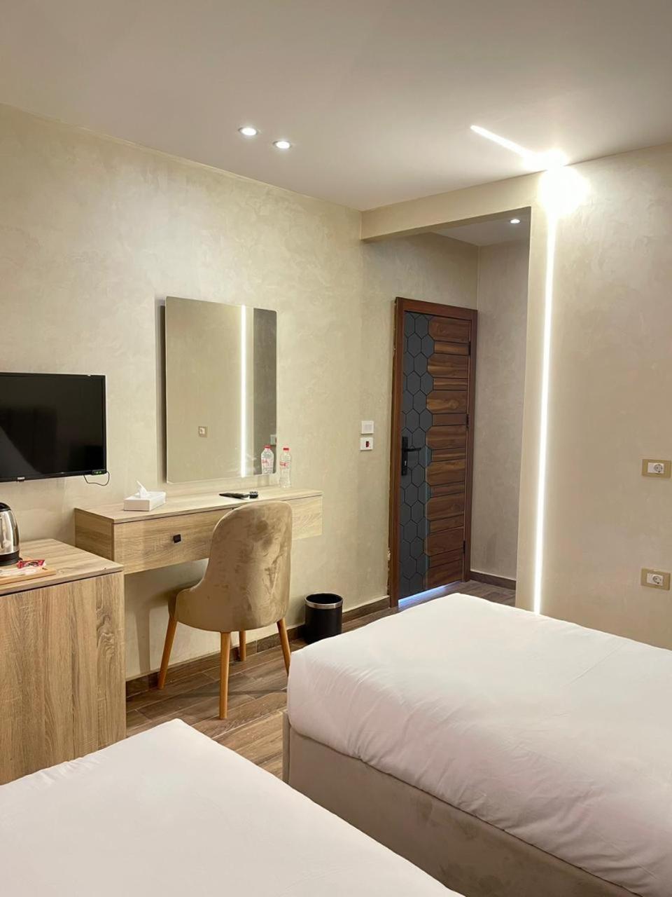 Hotel Cleopatra Tower Pyramid View Kafret el-Gabal Zewnętrze zdjęcie
